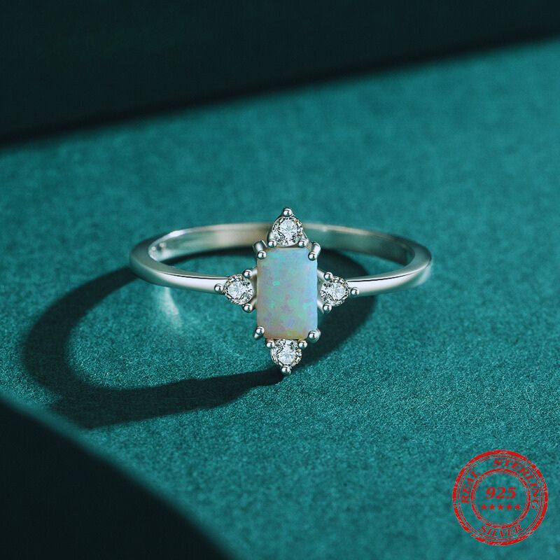 Bague pierre de lune - Élégante, Unique, Intemporelle